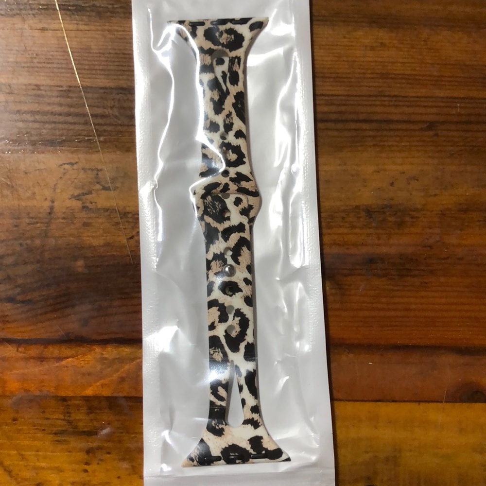 Leopard Print Apple Watch Band